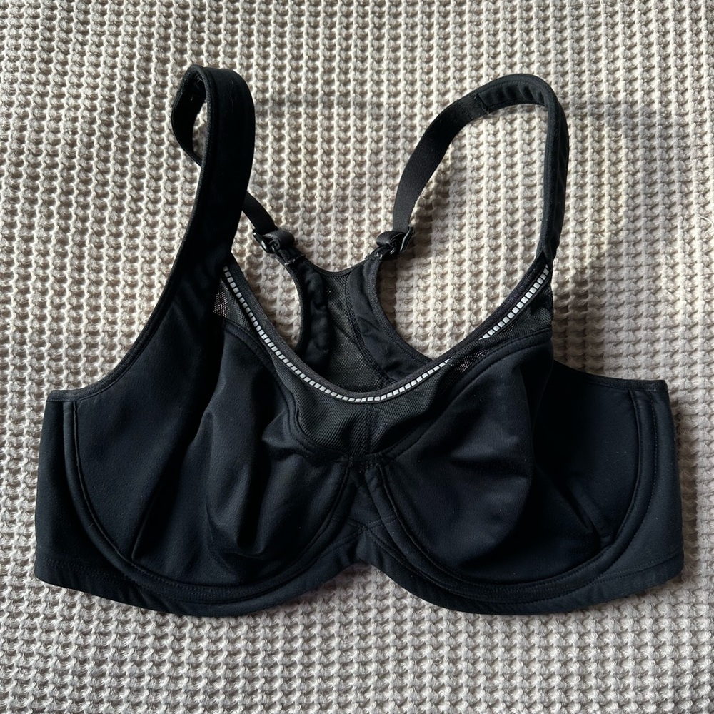 Bendon Sport Extreme Out Underwire High Impact Sports Bra 76-408 Black Size 40D - Picture 5 of 9